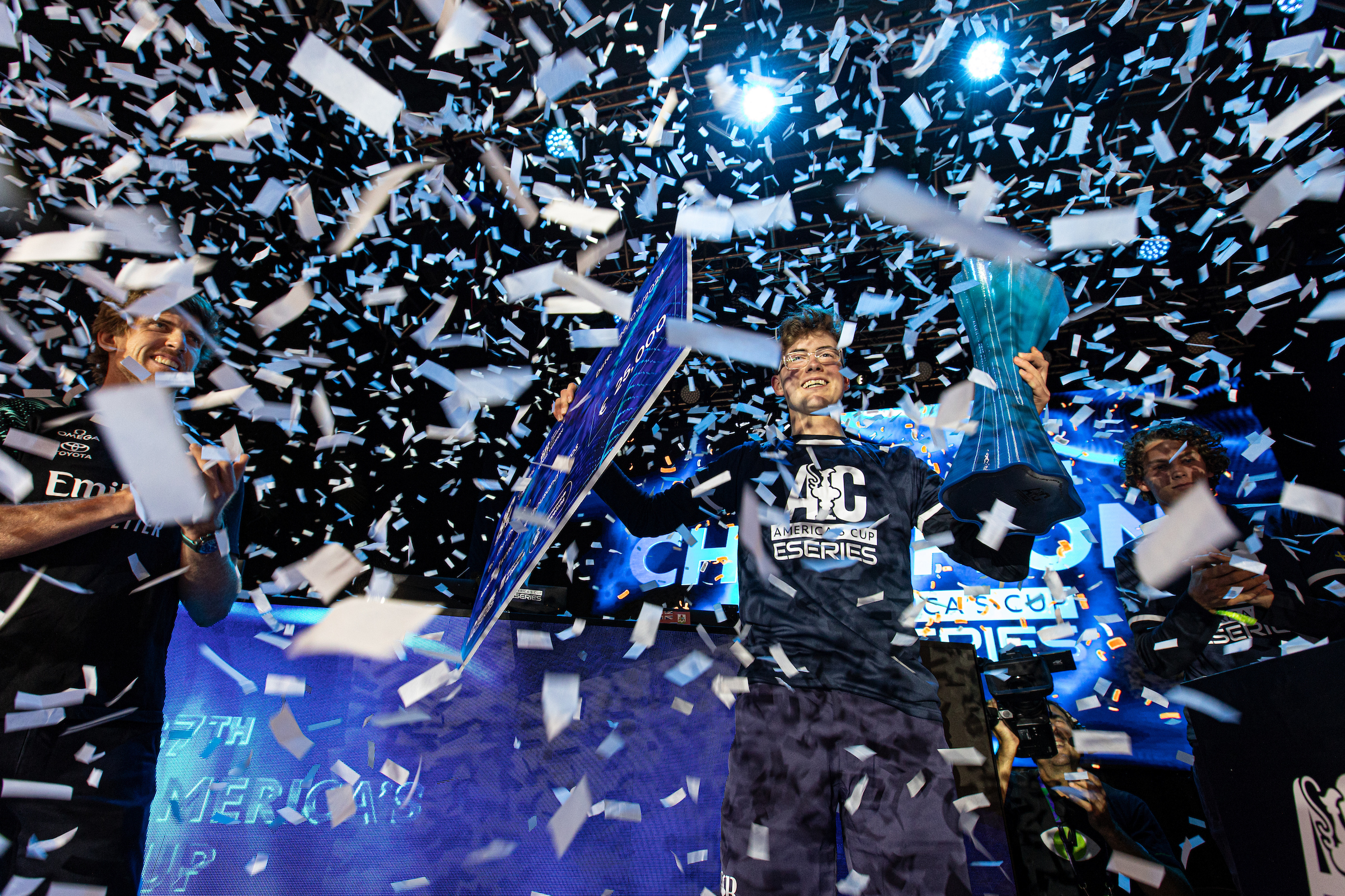 OnlineQualifiers_AllBlue-2